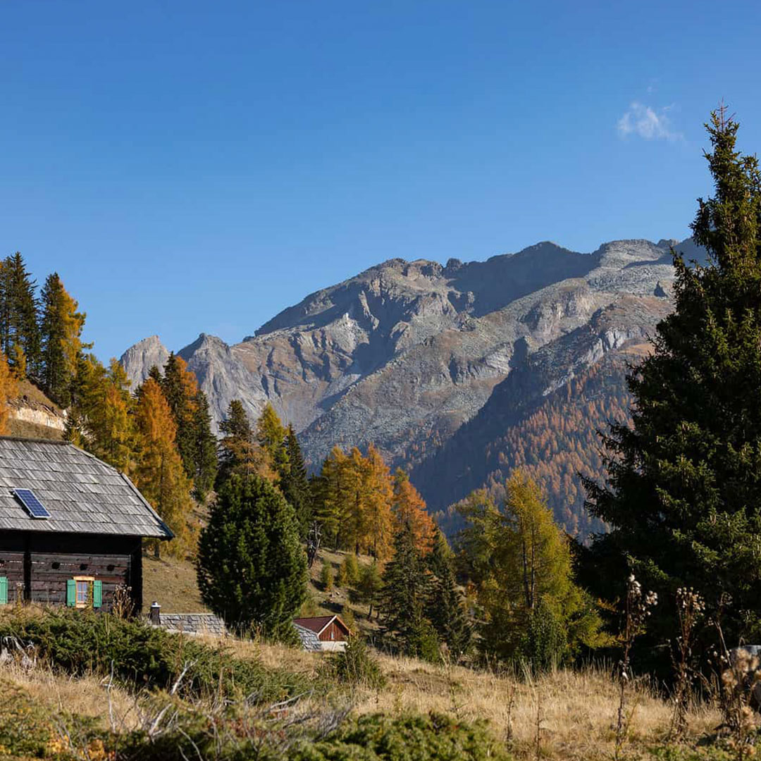 Blick auf Bergmassiv